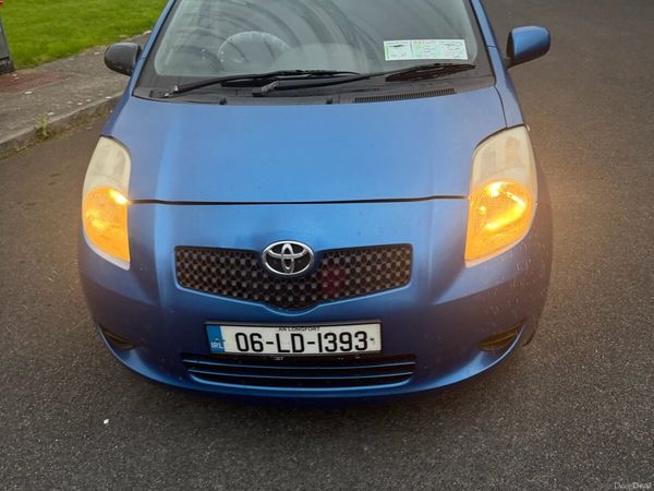 Toyota Yaris Hatchback, Petrol, 2006, Blue