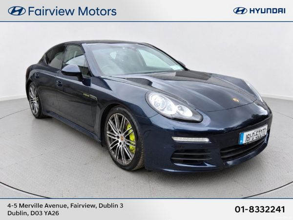 Porsche Panamera Hatchback, Petrol Plug-in Hybrid, 2016, Blue