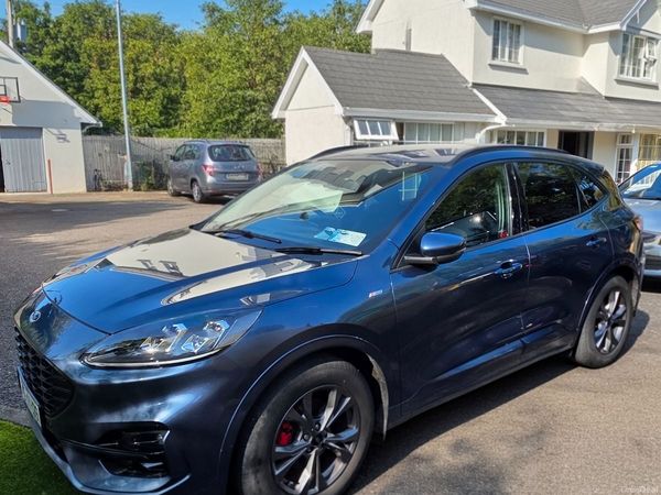 Ford Kuga SUV, Diesel, 2020, Blue
