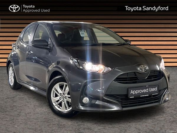 Toyota Yaris Hatchback, Petrol Hybrid, 2026, Grey