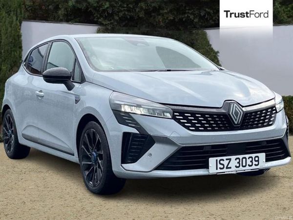 Renault Clio Hatchback, Petrol Hybrid, 2024, Grey