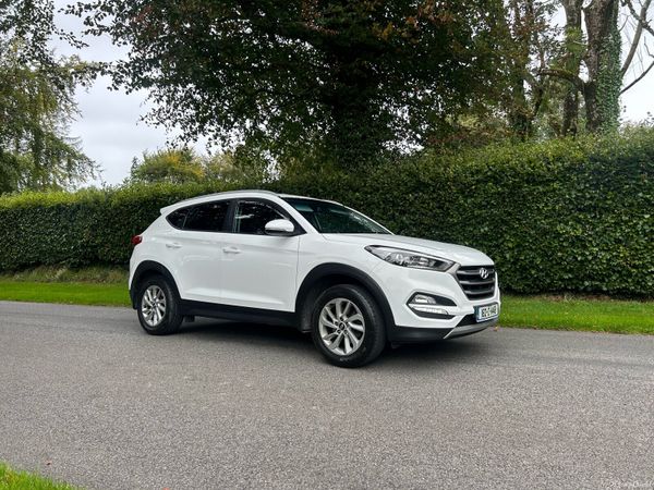 Hyundai Tucson MPV, Diesel, 2018, White