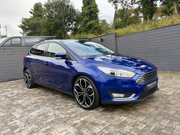Ford Focus Hatchback, Diesel, 2017, Blue