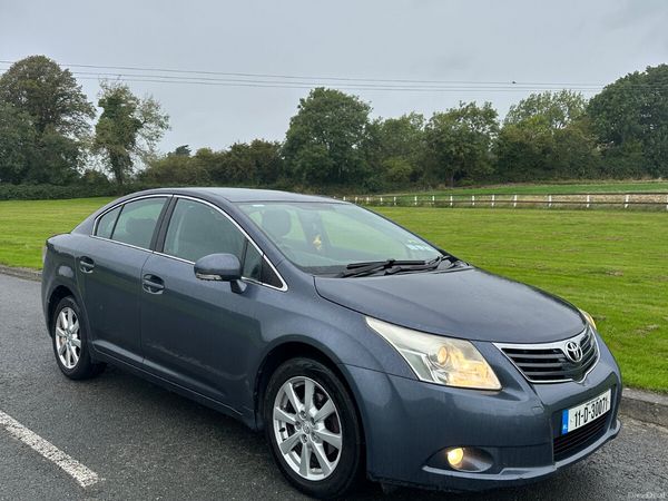 Toyota Avensis Saloon, Diesel, 2011, Blue