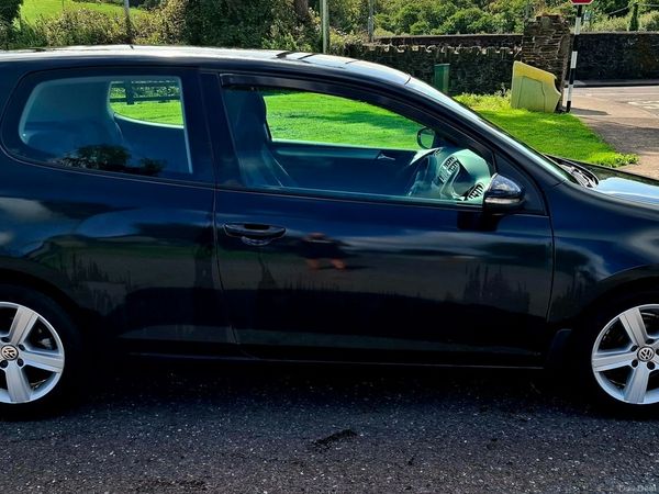Volkswagen Golf Hatchback, Diesel, 2010, Black
