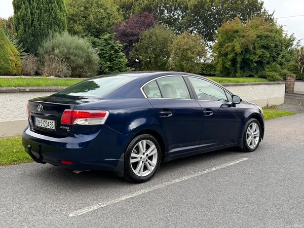 Toyota Avensis Saloon, Diesel, 2009, Blue