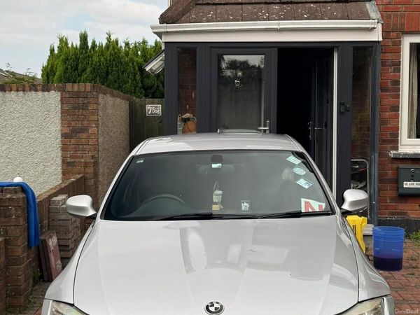 BMW 3-Series Saloon, Diesel, 2010, Silver