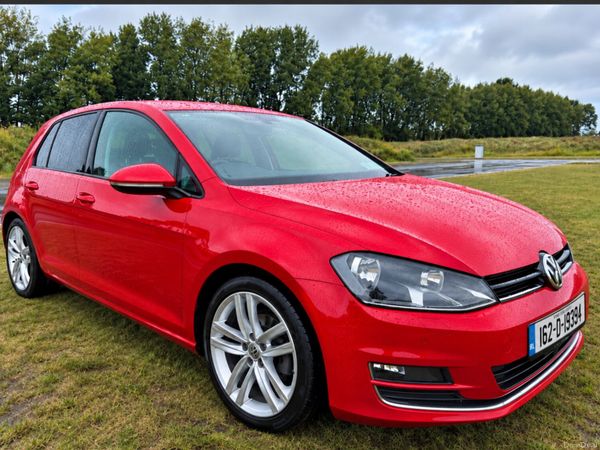 Volkswagen Golf Estate, Petrol, 2016, Red