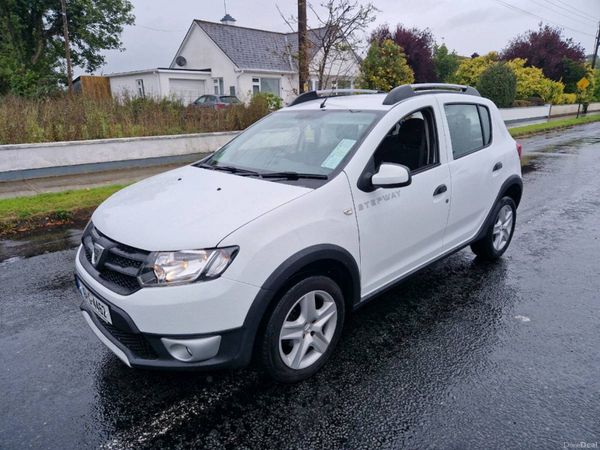 Dacia Sandero Stepway Hatchback, Diesel, 2016, White