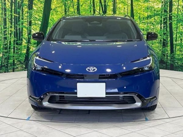 Toyota Prius Hatchback, Petrol Hybrid, 2024, Blue