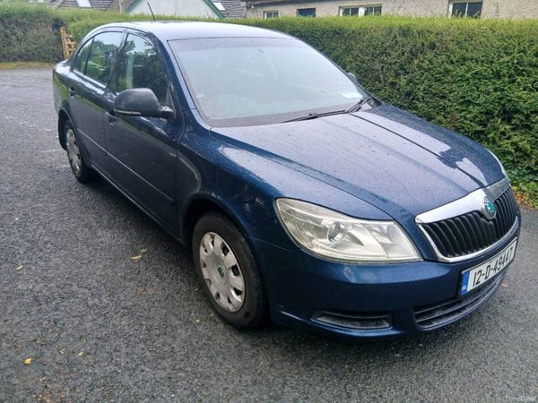 Skoda Octavia Hatchback, Diesel, 2012, Blue