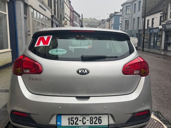 Kia Ceed Hatchback, Petrol, 2015, Silver