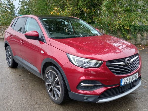 Opel Grandland X SUV, Diesel, 2021, Red