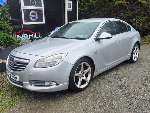 Vauxhall Insignia Hatchback, Diesel, 2012, Silver