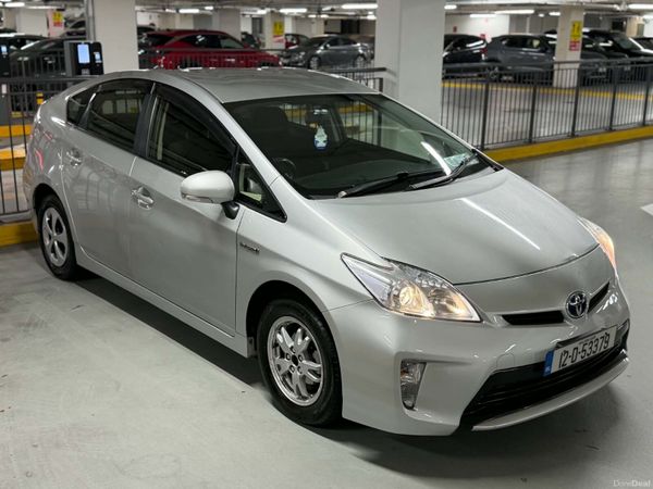 Toyota Prius Hatchback, Petrol Hybrid, 2012, Silver