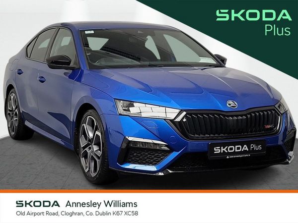 Skoda Octavia Saloon, Diesel, 2024, Blue