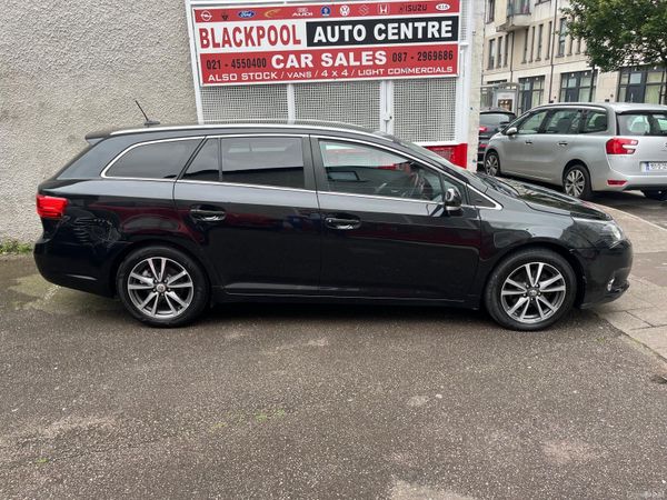 Toyota Avensis Estate, Diesel, 2013, Black