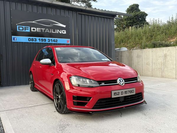 Volkswagen Golf Estate, Petrol, 2015, Red