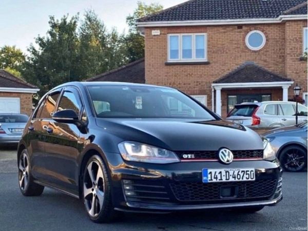 Volkswagen Golf Hatchback, Petrol, 2014, Black
