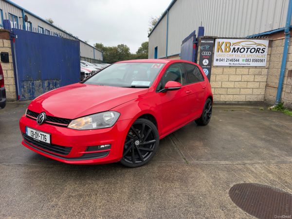 Volkswagen Golf Estate, Petrol, 2013, Red