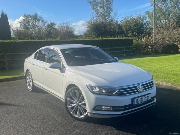 Volkswagen Passat Saloon, Diesel, 2016, White