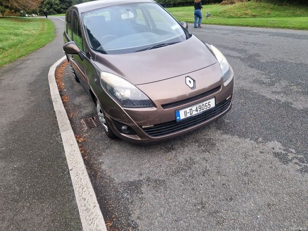 Renault Grand Scenic MPV, Diesel, 2011, Bronze