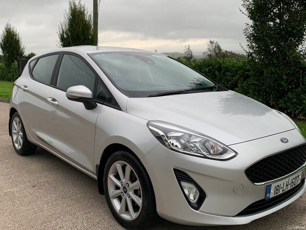 Ford Fiesta Hatchback, Petrol, 2018, Grey