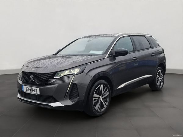 Peugeot 5008 MPV, Diesel, 2023, Grey