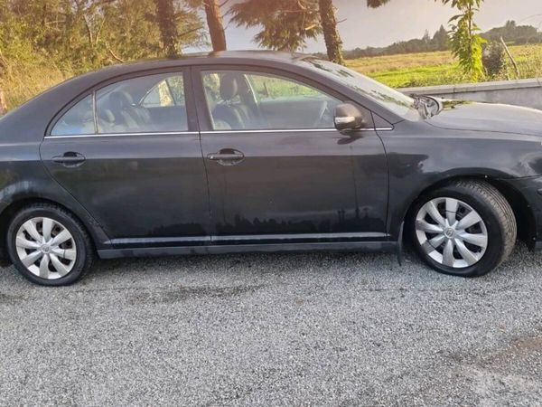 Toyota Avensis Hatchback, Diesel, 2009, Black