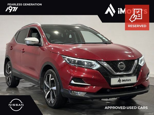 Nissan Qashqai SUV, Diesel, 2019, Red