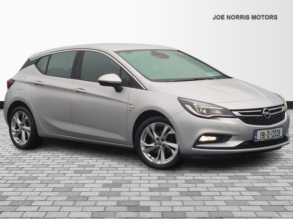 Opel Astra Hatchback, Petrol, 2019, Grey