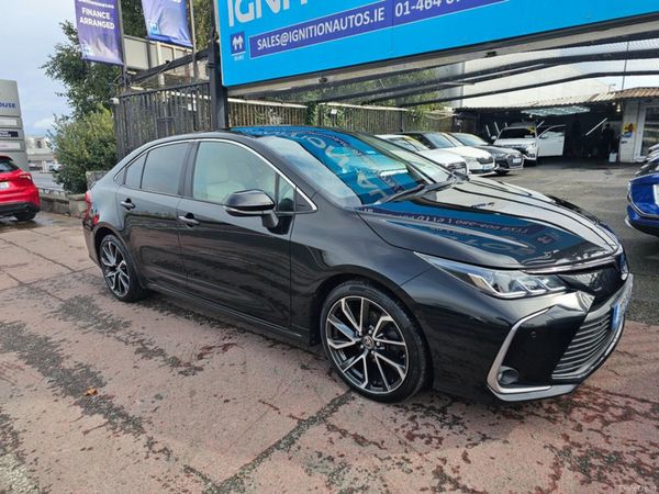 Toyota Corolla Saloon, Petrol Hybrid, 2022, Black