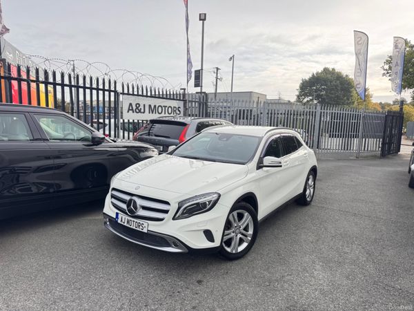 Mercedes-Benz GLA SUV, Petrol, 2016, White