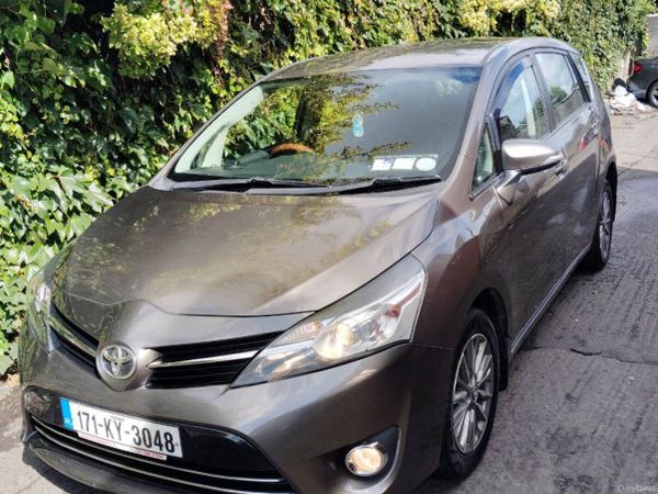 Toyota Verso MPV, Diesel, 2017, Bronze