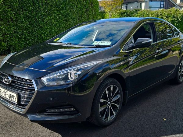 Hyundai i40 Saloon, Diesel, 2016, Black
