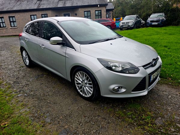 Ford Focus Hatchback, Diesel, 2012, Silver