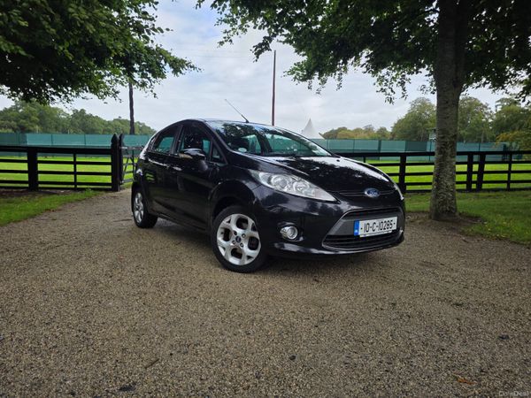 Ford Fiesta Hatchback, Petrol, 2010, Black