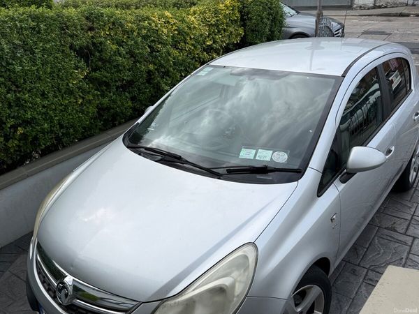 Vauxhall Corsa Hatchback, Petrol, 2011, Silver