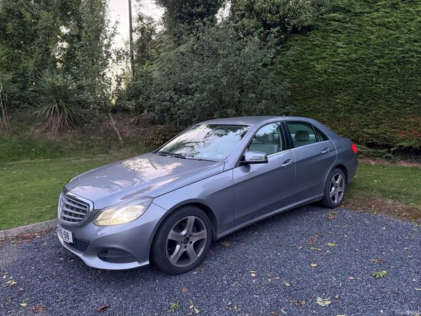 Mercedes-Benz E-Class Saloon, Diesel, 2013, Silver