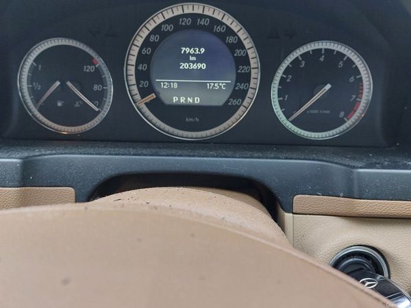 Mercedes-Benz C-Class Saloon, Petrol, 2009, Black