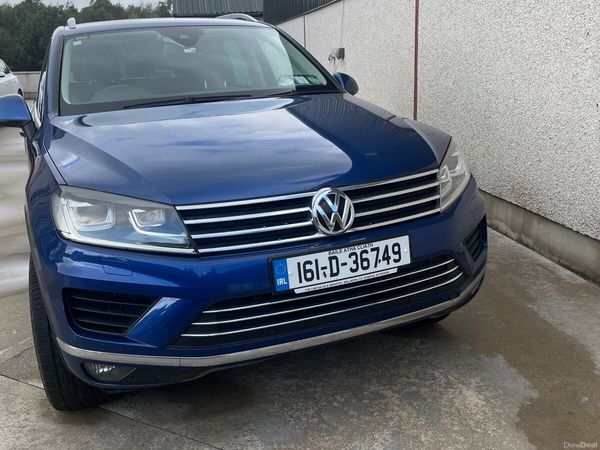 Volkswagen Touareg SUV, Diesel, 2016, Blue
