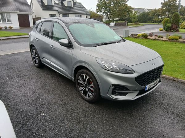 Ford Kuga SUV, Petrol Plug-in Hybrid, 2023, Silver