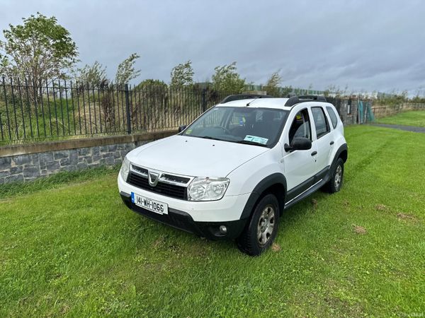 Dacia Duster SUV, Diesel, 2014, White