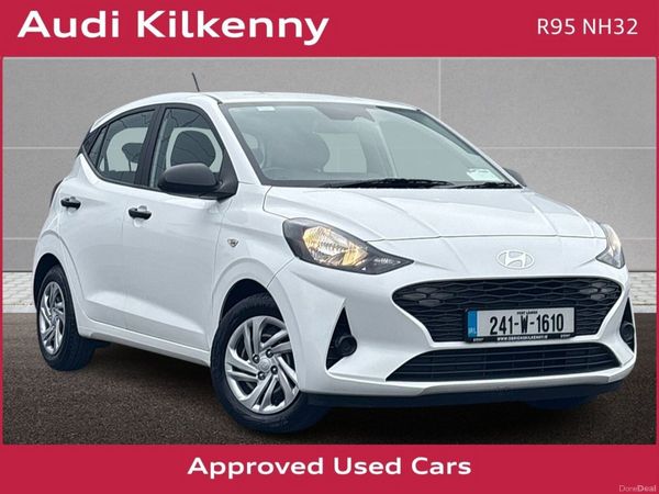 Hyundai i10 Hatchback, Petrol, 2024, White