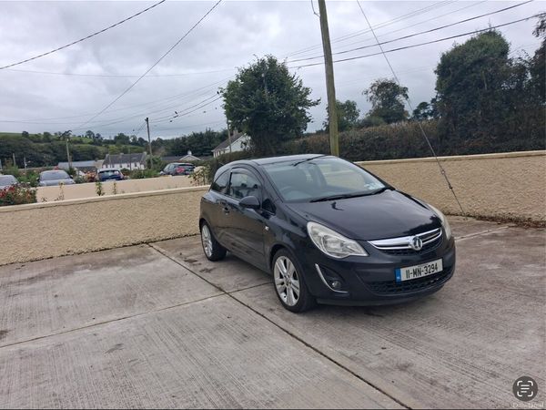 Vauxhall Corsa Hatchback, Petrol, 2011, Black