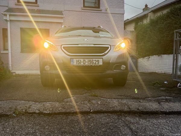 Peugeot 2008 SUV, Diesel, 2015, Grey