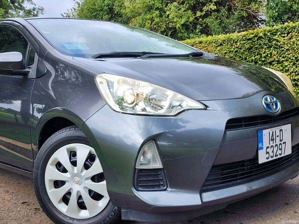 Toyota Aqua Hatchback, Petrol Hybrid, 2014, Grey