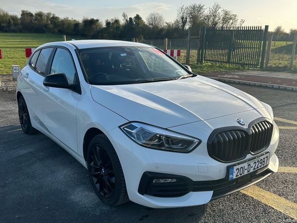 BMW 1-Series Hatchback, Petrol, 2020, White