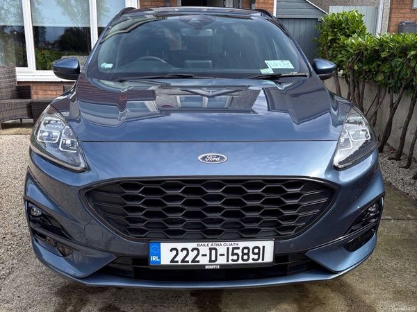 Ford Kuga SUV, Petrol Hybrid, 2022, Blue