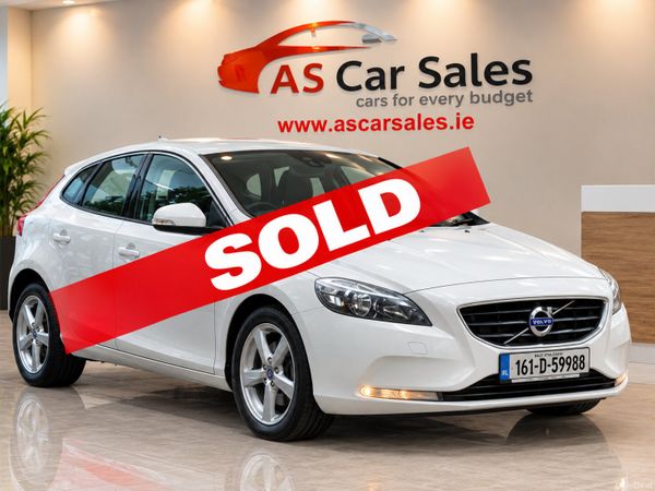 Volvo V40 Hatchback, Diesel, 2016, White